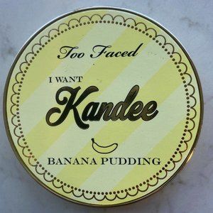 Too Faced I Want Kandee Banana Pudding Brightening Face Powder